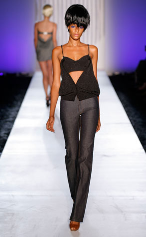 293.model.catwalk.090407_edited-1